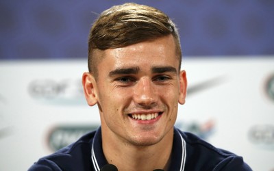 冠军体育热评-传统青训基地没落