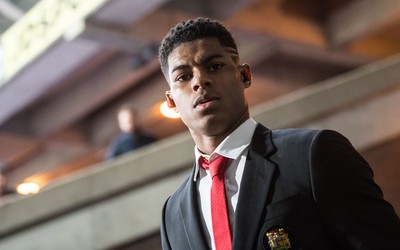 冠军体育独家-克拉马里奇直接任意球被人墙挡出