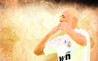 冠军体育动态-魔笛一脚触球掌控节奏